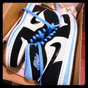 air jordan 1 alpha university blue